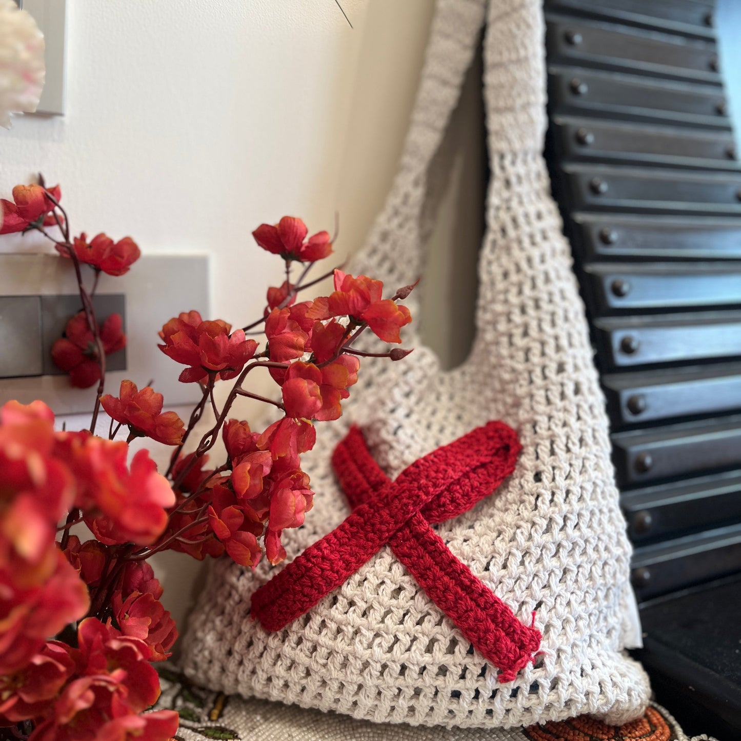 White & Red Bow Crochet Tote Bag
